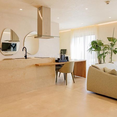 Hotel Hogo Ingyia Kültér fotó