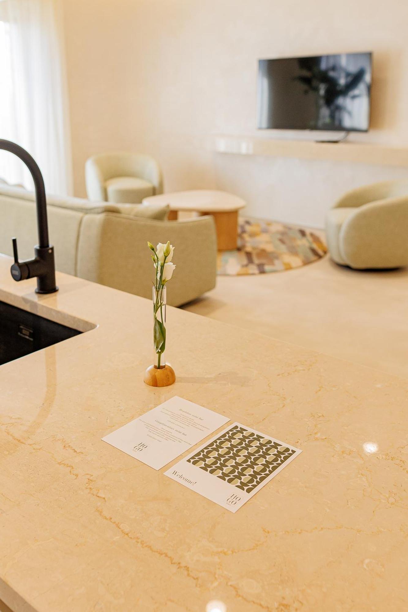 Hotel Hogo Ingyia Kültér fotó