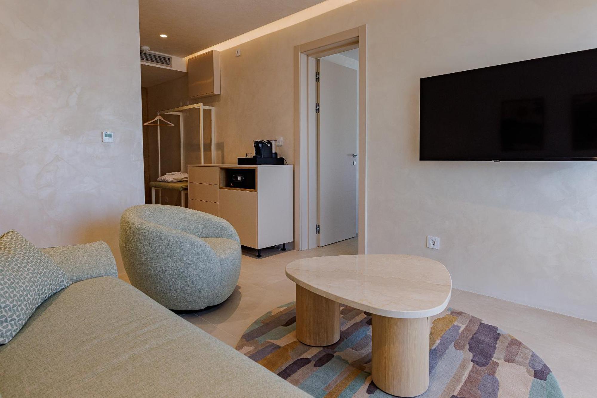 Hotel Hogo Ingyia Kültér fotó
