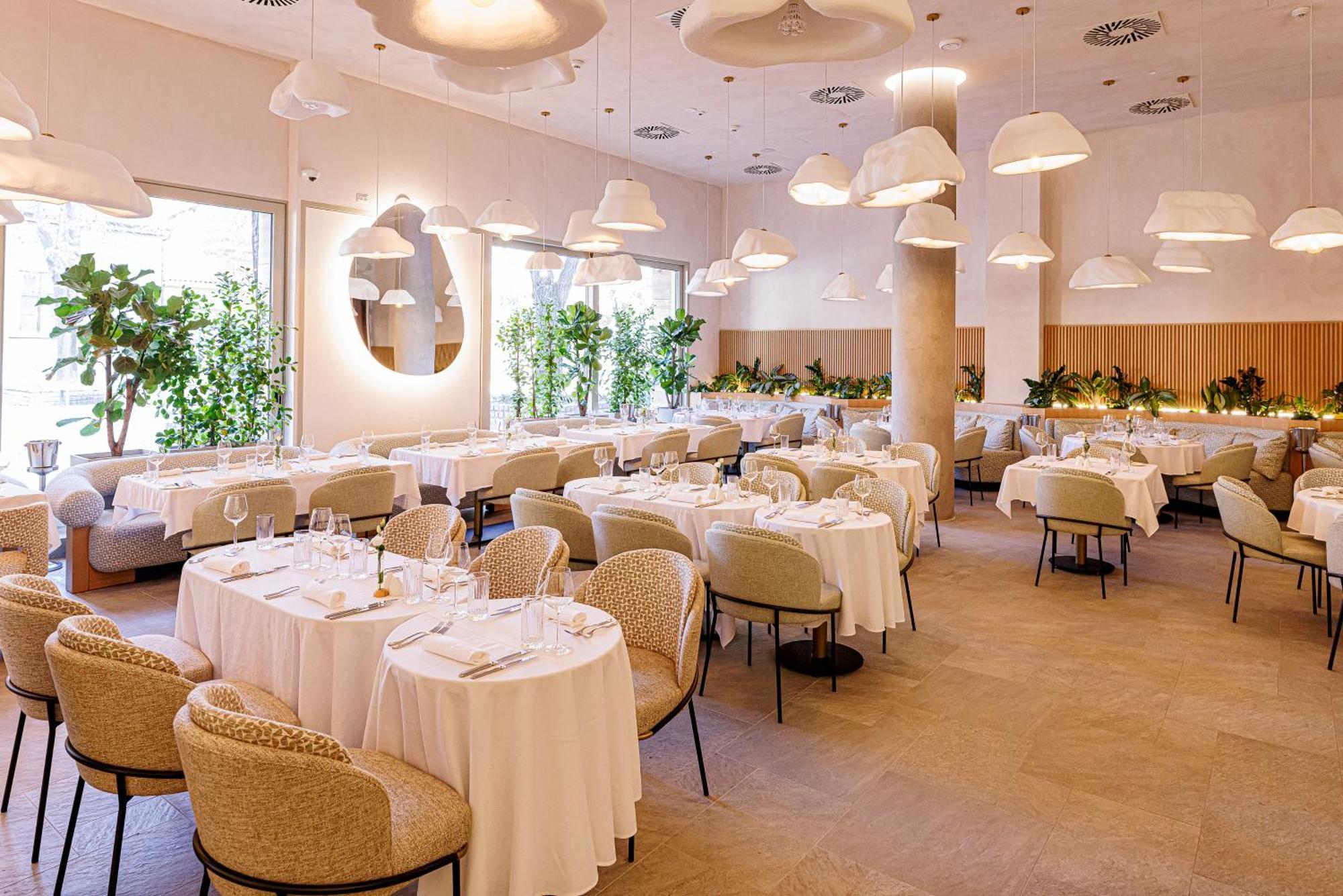 Hotel Hogo Ingyia Kültér fotó